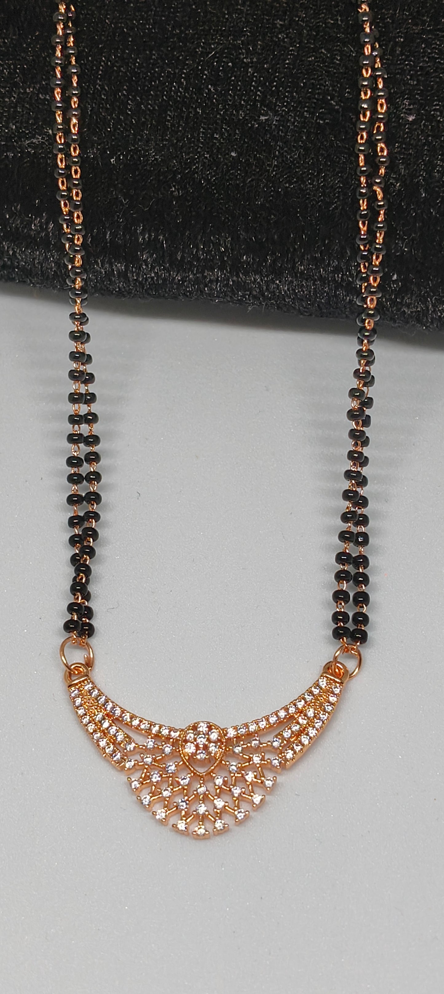 Pranjali Mangalsutra