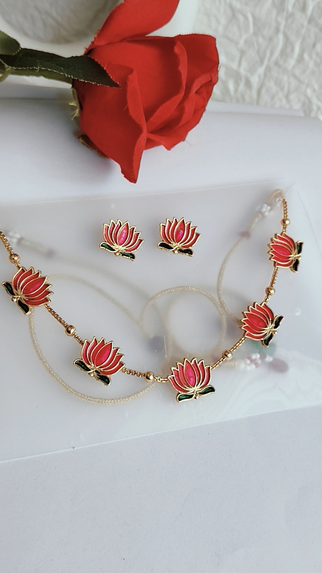 Lotus Set with Studs(pink)
