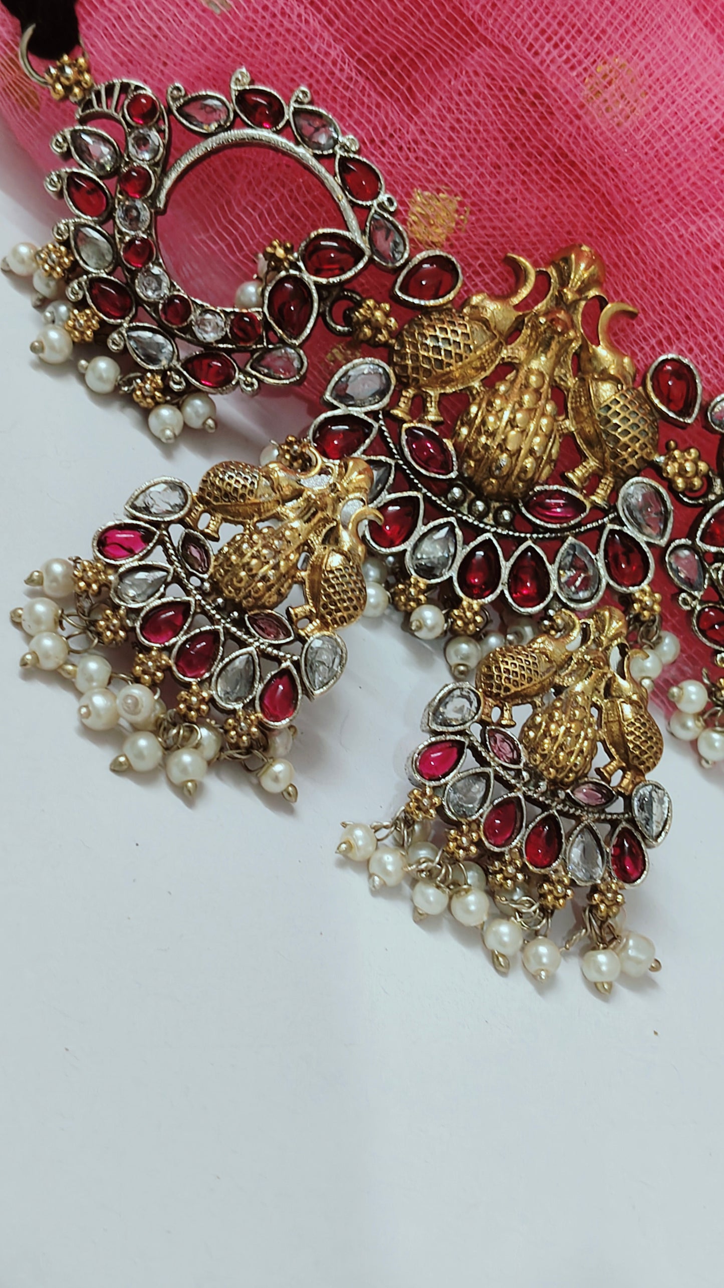 Aarohi choker