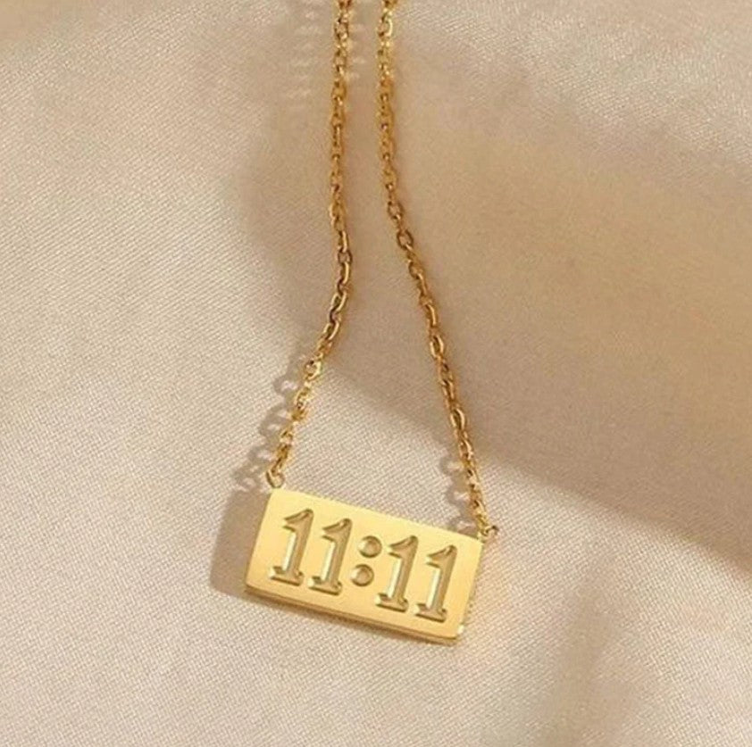 Lucky 11:11 Pendant