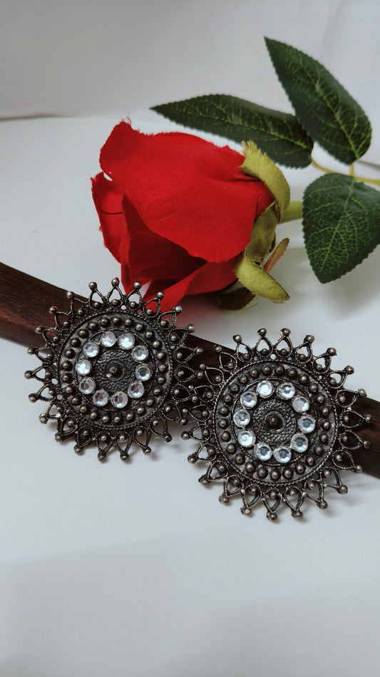 Oxidized Stud Design 3