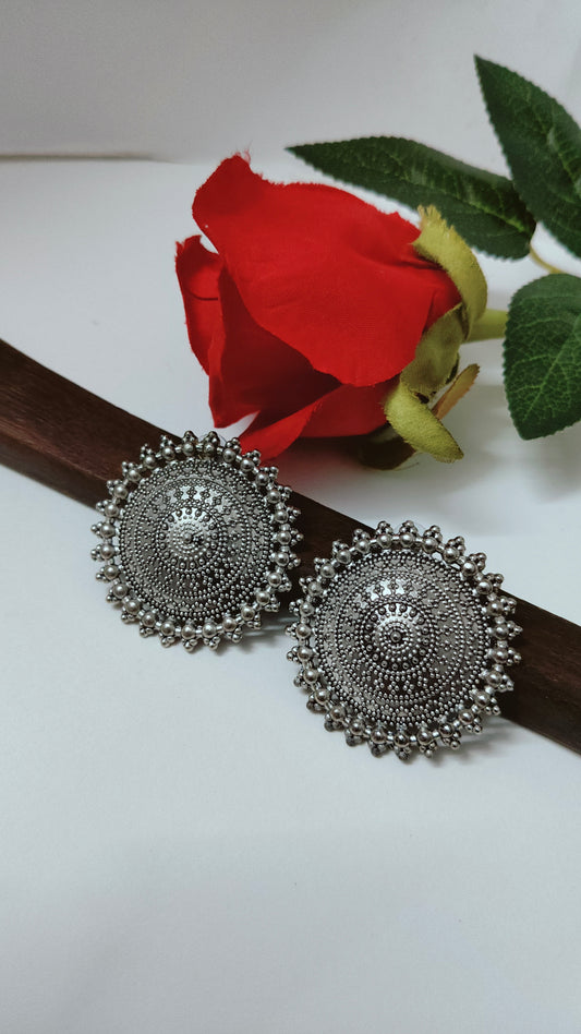 Oxidized Stud Design 2
