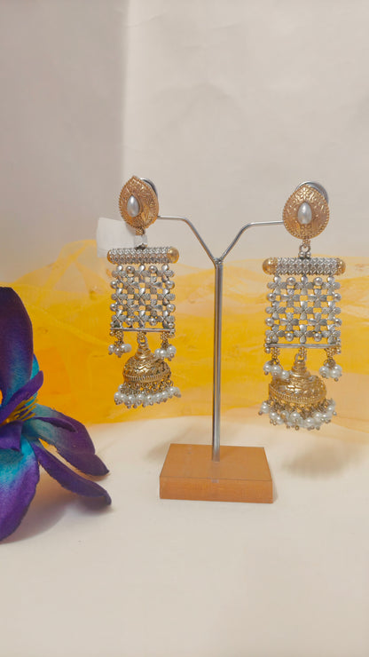Mohini Earring white