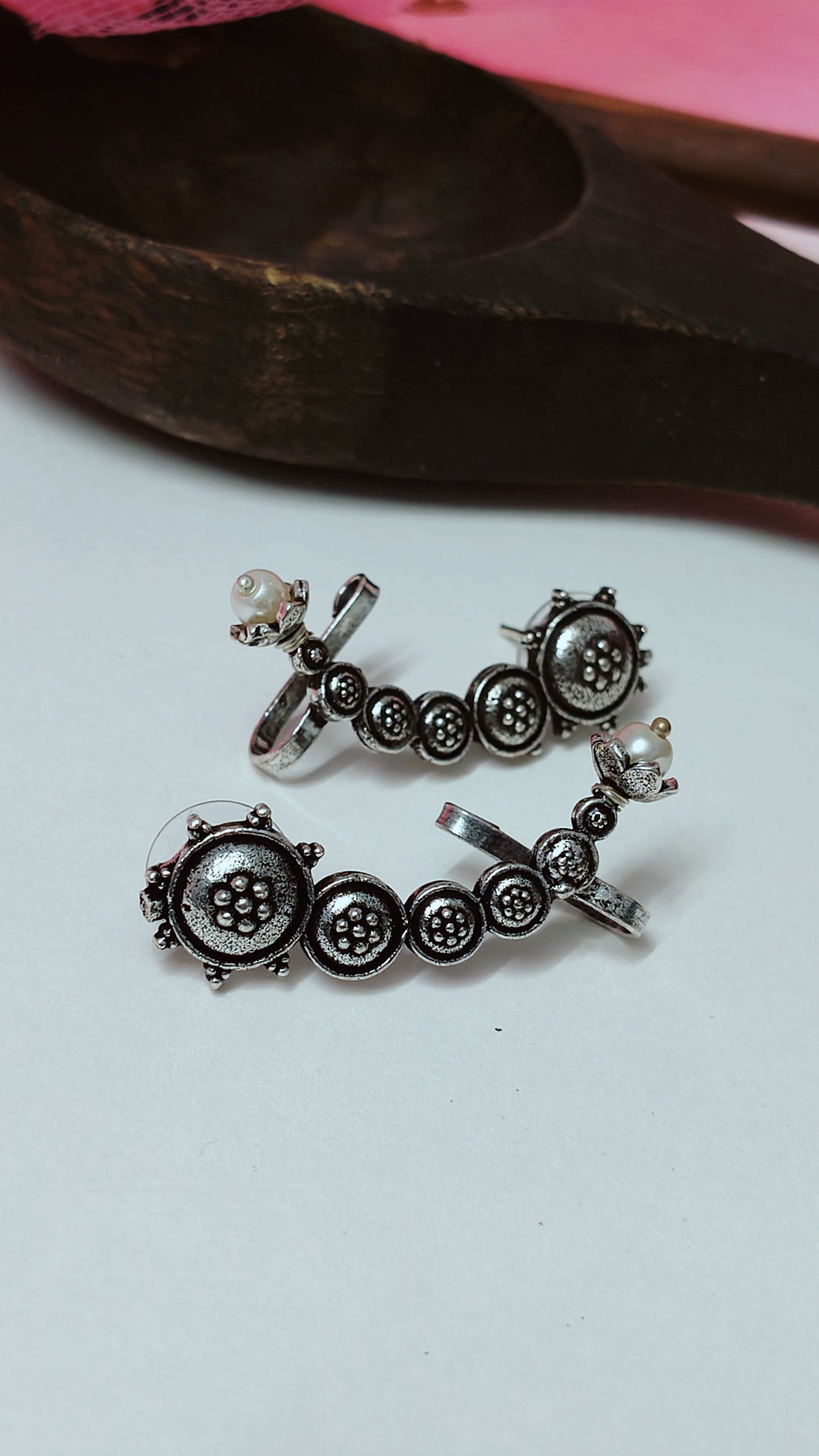 Ear Cuff oxidised
