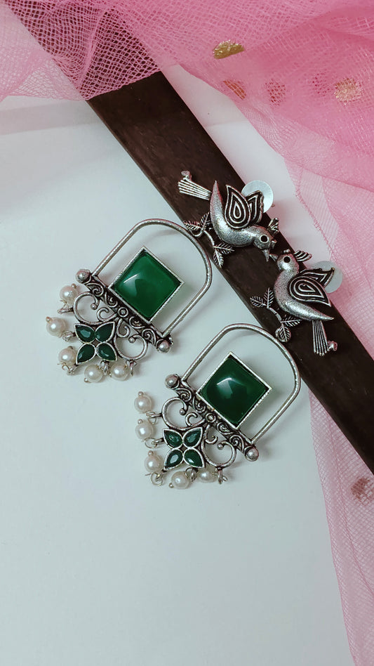 Bird Dangler With Monalisa Stone(Green)