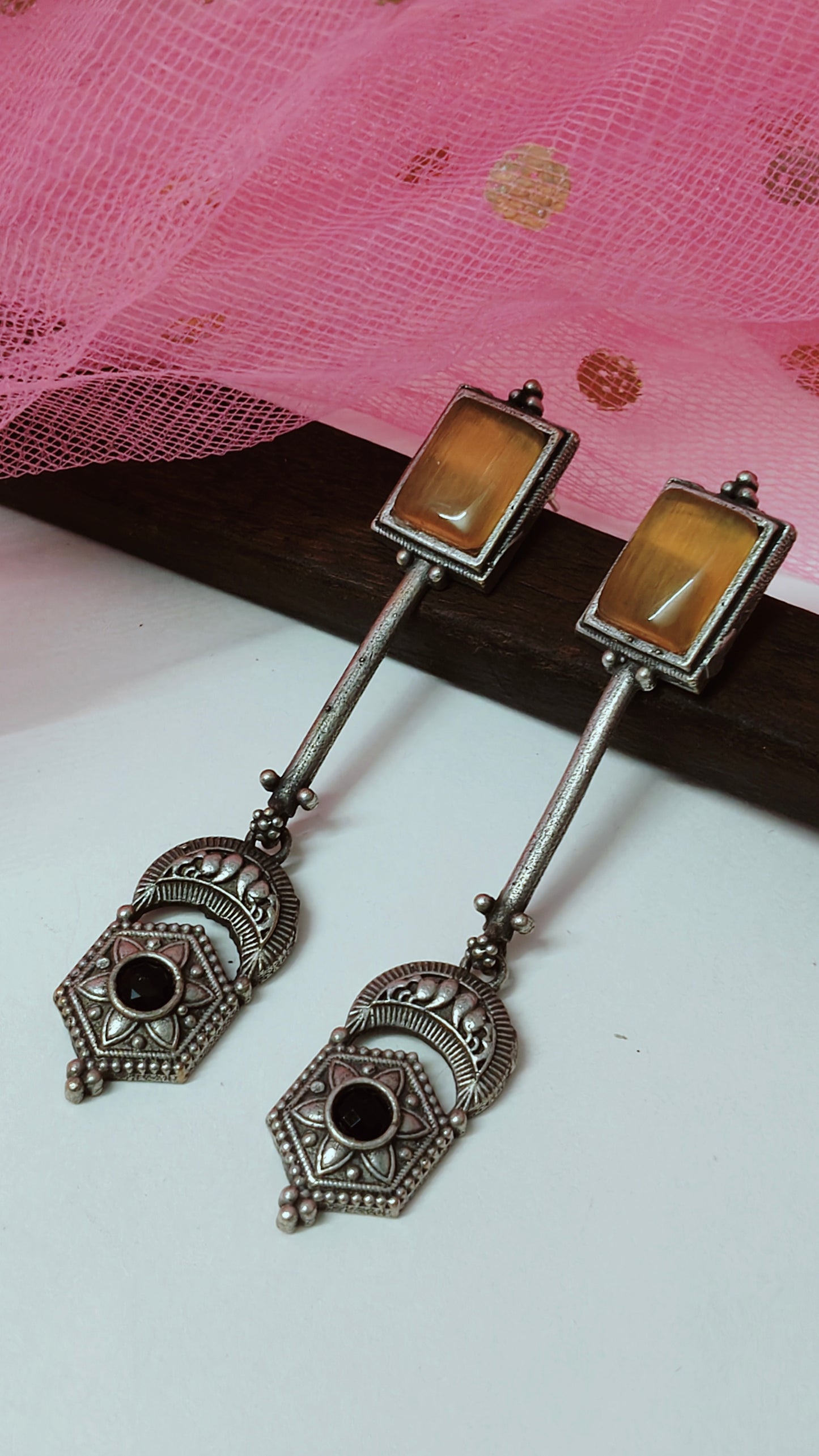 Dangler With Monalisa Stone(Yellow)