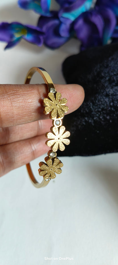 Adult Bracelet |18K Gold Plated | Waterproof Stainless Steel | 005