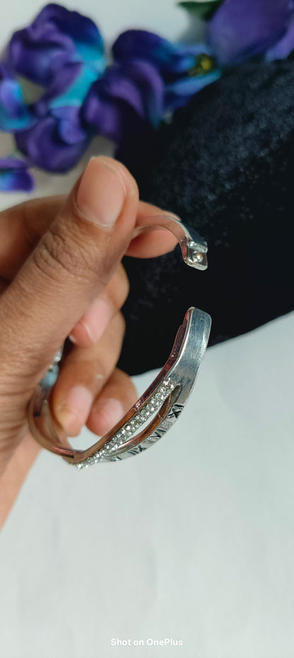 Adult Bracelet |Silver Plated | Waterproof Stainless Steel | 003