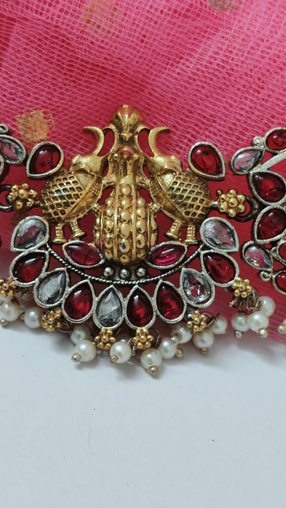 Aarohi choker