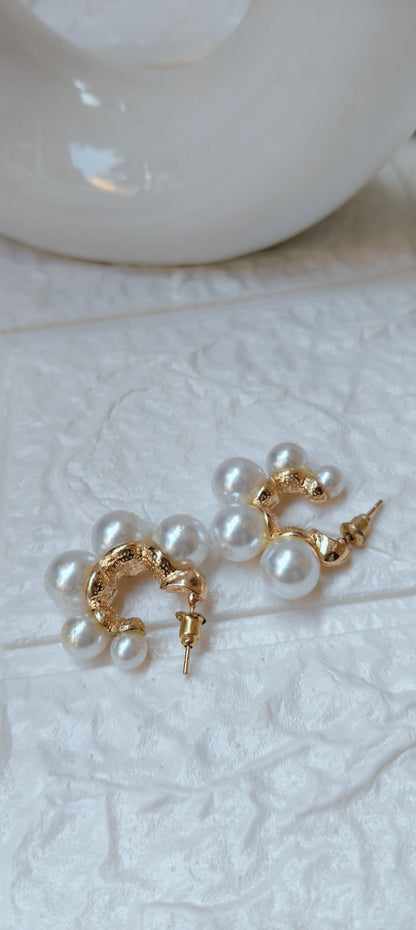 Pearl hoop