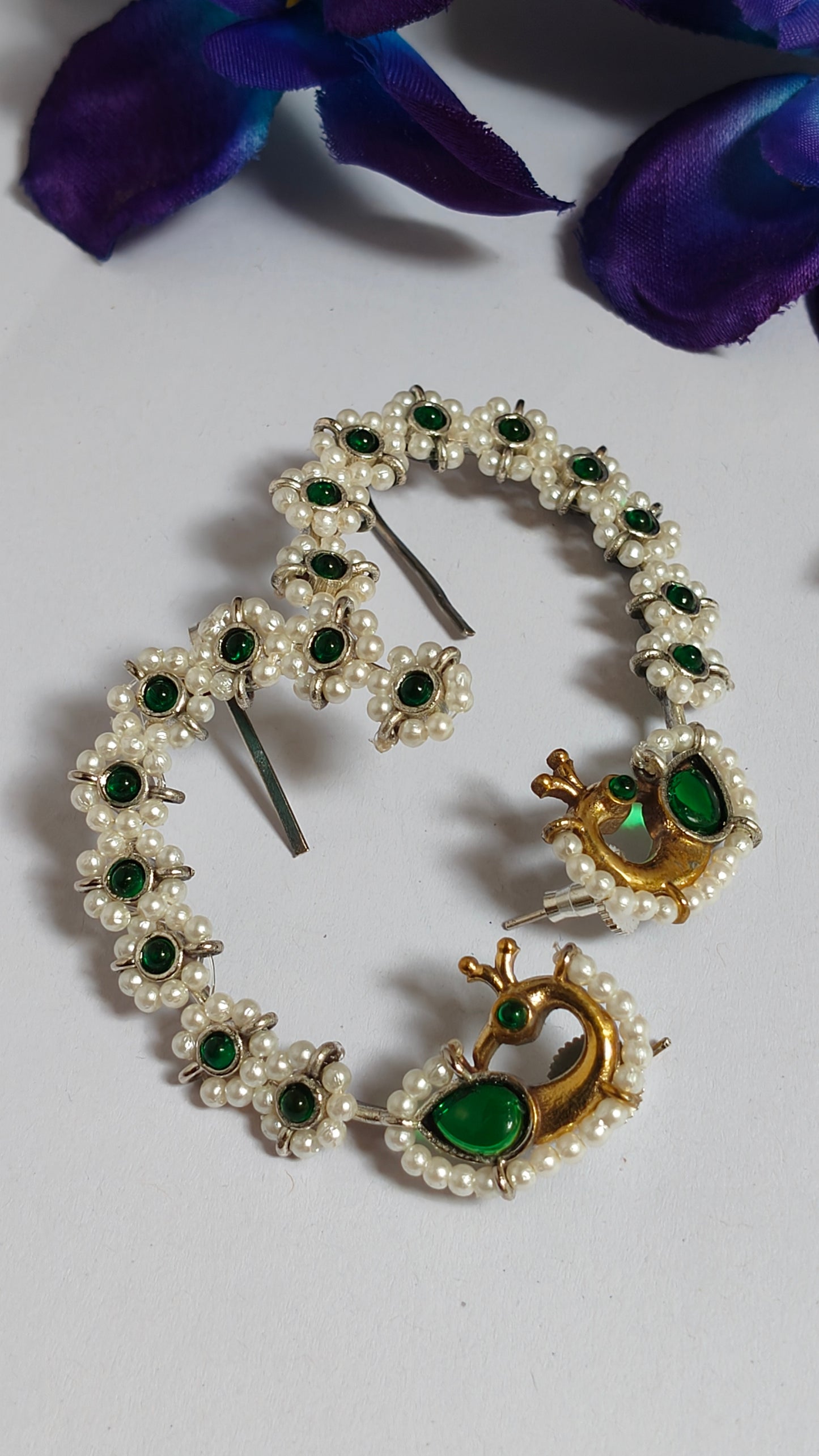 Ear Cuff Pearls green