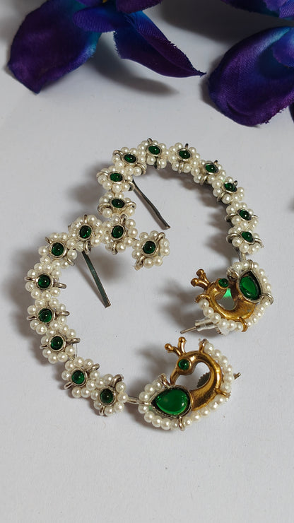 Ear Cuff Pearls green