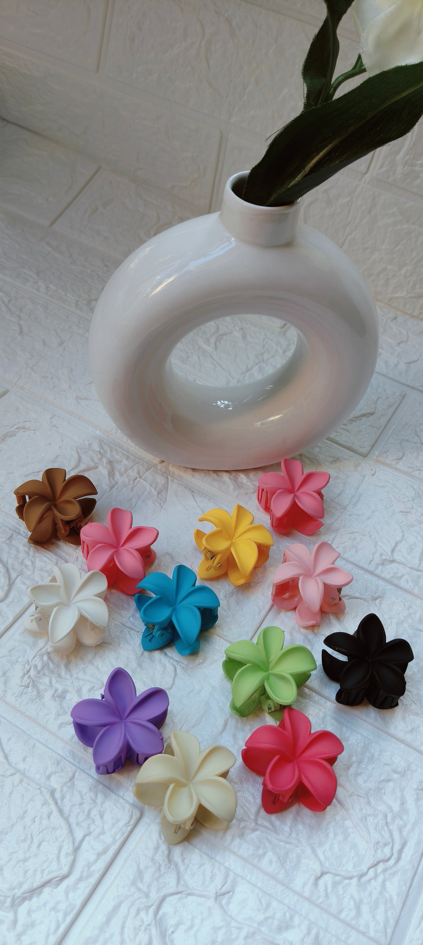 Hair Flower Claw (Size : Small ,Qty:1, Color may vary)
